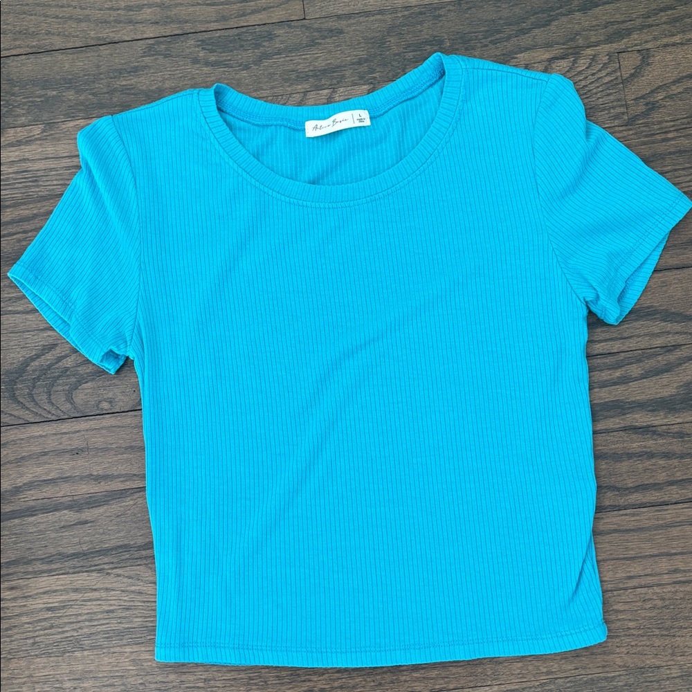 Active Basic Teal Ribbed Crop Top - Picture 3 of 5